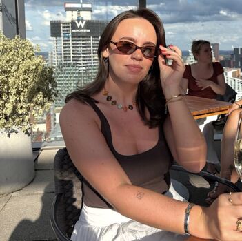 Full leaked Ellie leach private photo