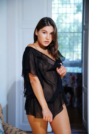 Full leaked Ellie luxury private photo