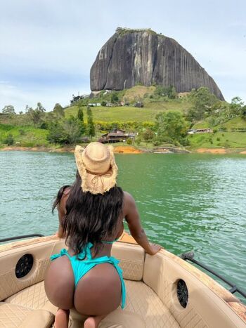 Full leaked Ellie the empress private onlyfans photo