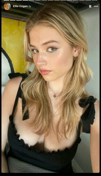 Full leaked Elliebaeeeeee private onlyfans photo