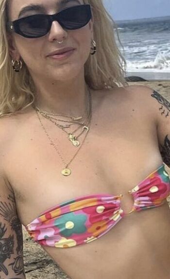Full leaked Ellieridgerealtor private photo