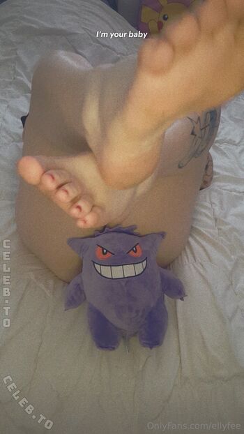 Full leaked Ellyfee private photo