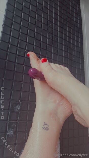 Full leaked Ellyfee private photo