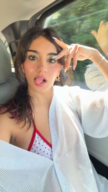 Full leaked Ellysa yagho private photo