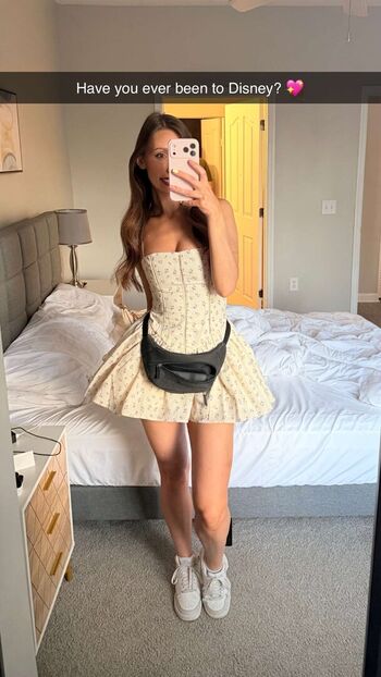 Full leaked Eloise head private onlyfans photo