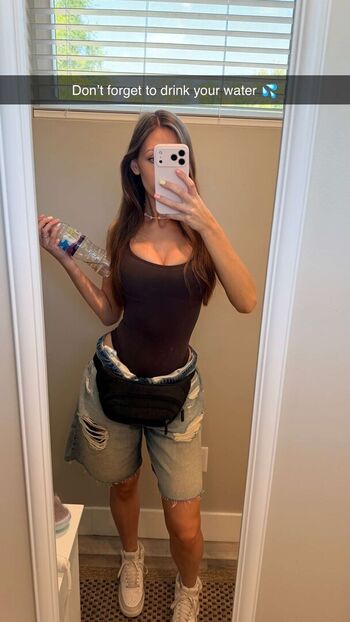 Full leaked Eloise head private onlyfans photo