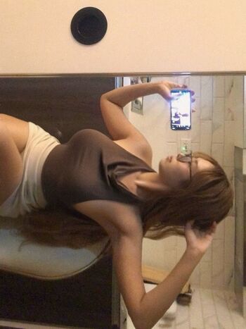 Full leaked Eloise winchel page private onlyfans photo