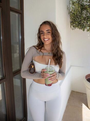 Full leaked Elora gummerson private onlyfans photo