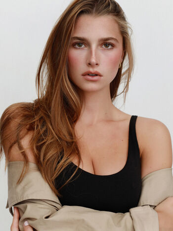 Full leaked Elouise nuo private onlyfans photo