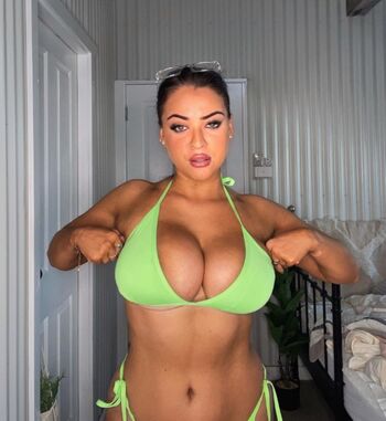 Full leaked Elporter private photo