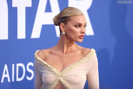 Elsa Hosk