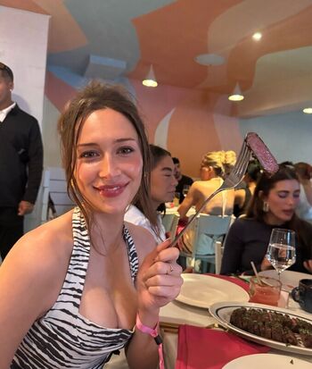 Full leaked Elsie hewitt private photo