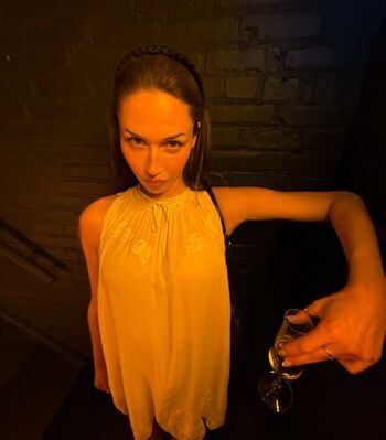 Full leaked Elsie hewitt private photo
