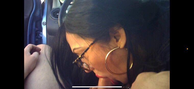 Full leaked Elutzalittledoll private onlyfans photo