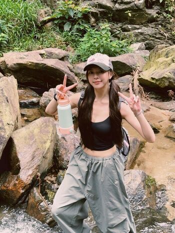 Full leaked Elyn leong page private photo