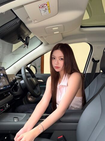 Full leaked Elyn leong page private photo