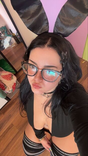 Full leaked Elyriss private photo