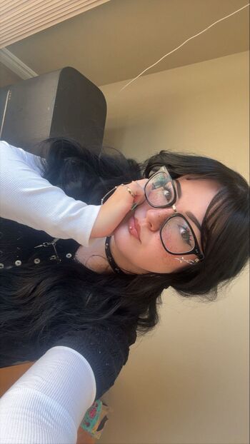 Full leaked Elyriss private photo