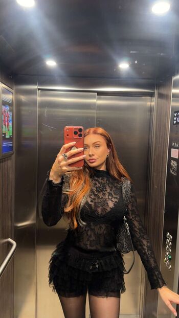 Full leaked Elz the witch private photo