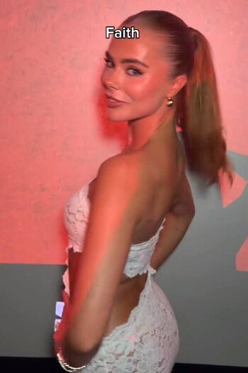 Full leaked Elz the witch private photo