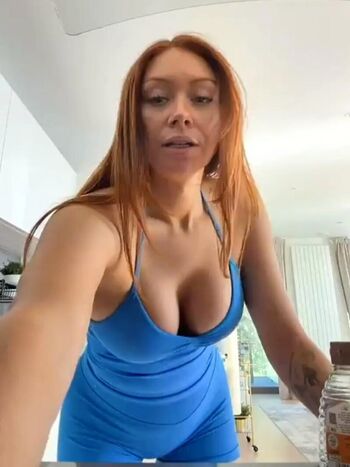 Full leaked Elz the witch private photo