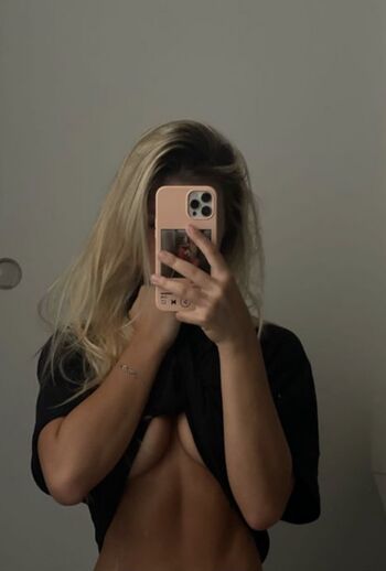 Full leaked Ema radujko page private onlyfans photo