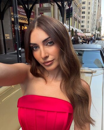 Full leaked Emelia hartford private photo