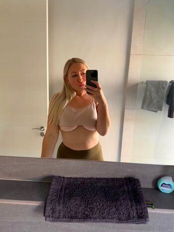 Emely.davis