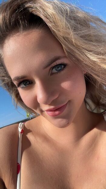 Full leaked Emerald gordon wulf private onlyfans photo