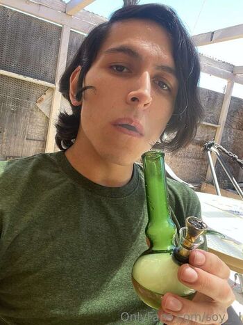 Full leaked Emerald private onlyfans photo