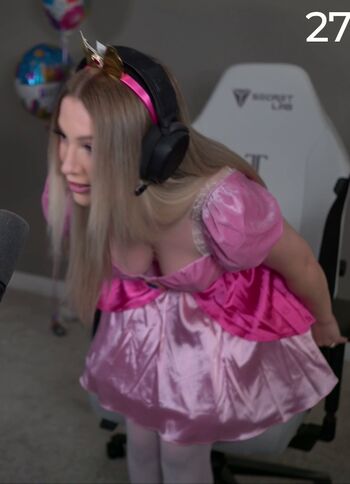 Full leaked Emerome private photo