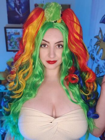 Full leaked Emidivergent private onlyfans photo