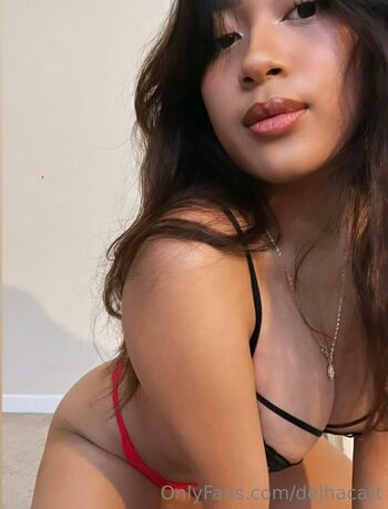 Full leaked Emikoxo private photo