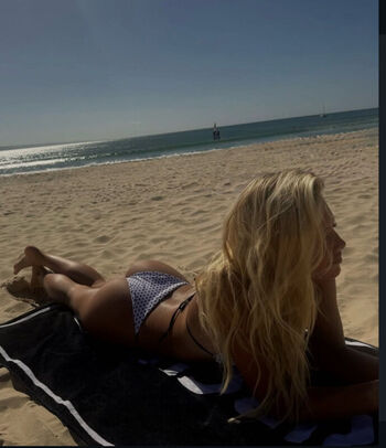 Full leaked Emilee axelsson private photo