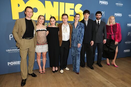 Full leaked Emilia clarke page private onlyfans photo