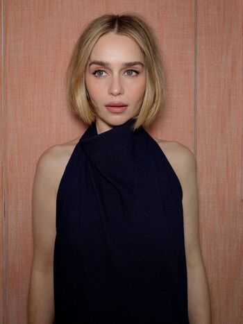 Full leaked Emilia clarke page private photo