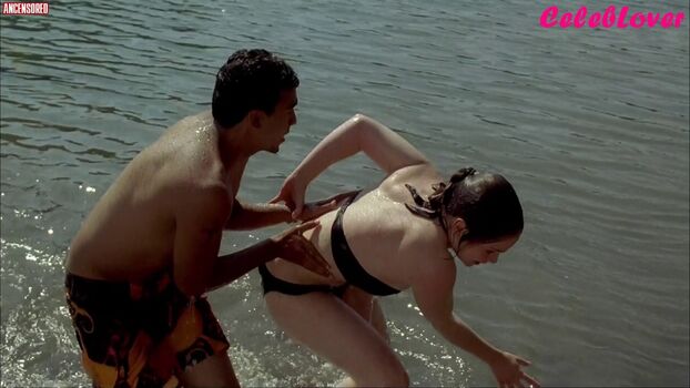 Full leaked Emilia clarke page private photo