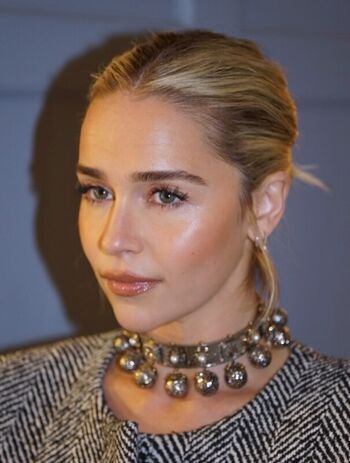 Full leaked Emilia clarke page private photo