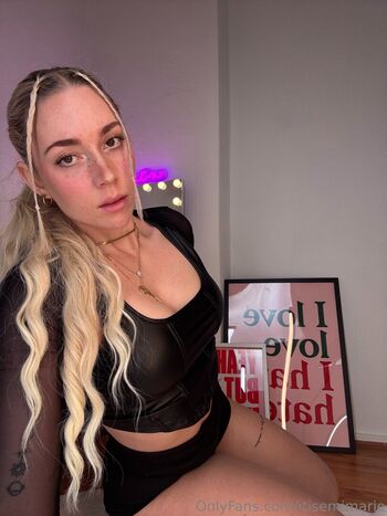 Full leaked Emilia marie private onlyfans photo