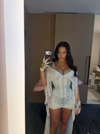 Full leaked Emilia mernes private photo