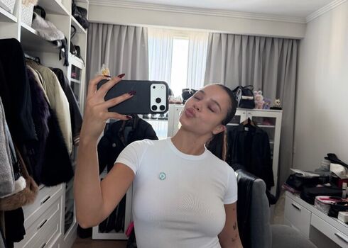 Full leaked Emilia mernes private photo