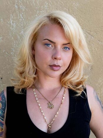 Full leaked Emilie brooklyn private photo