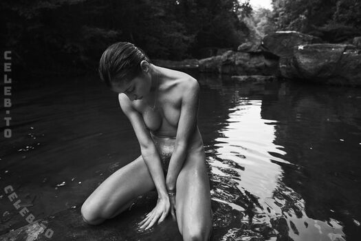 Full leaked Emilie payet private photo