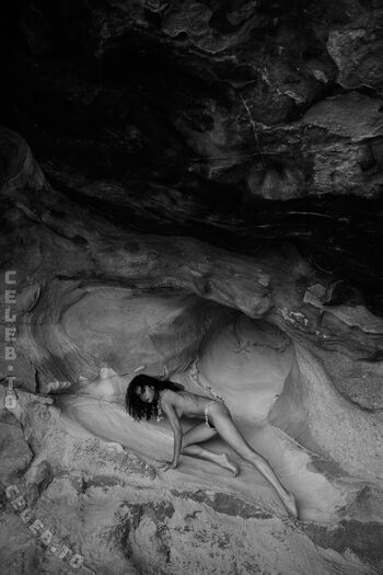 Full leaked Emilie payet private photo