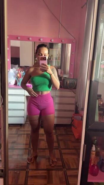 Full leaked Emilly roldao private photo