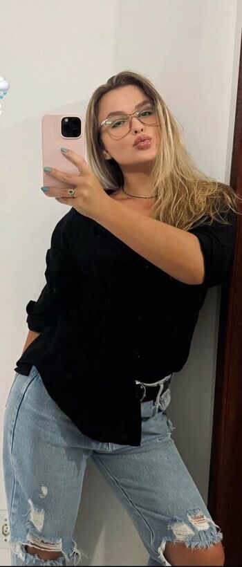 Full leaked Emilly schellmann page private photo