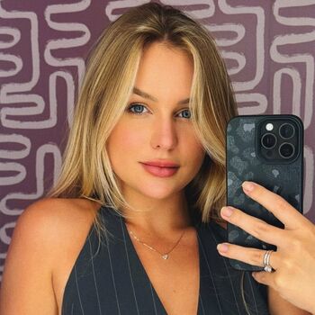 Full leaked Emilly schellmann page private photo