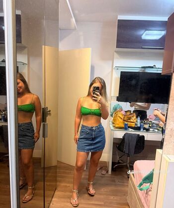 Full leaked Emilly schellmann page private photo