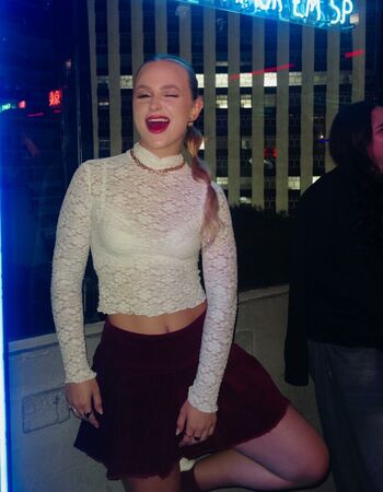 Full leaked Emilly schellmann page private photo