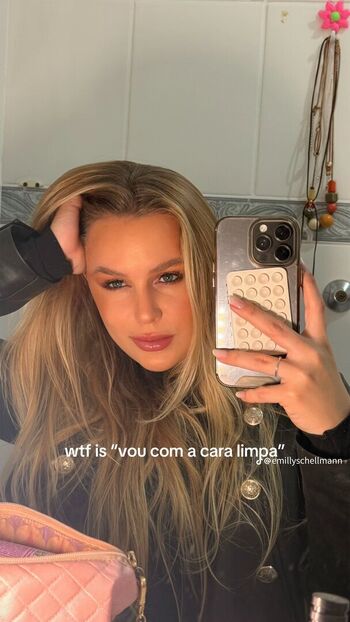 Full leaked Emilly schellmann page private photo
